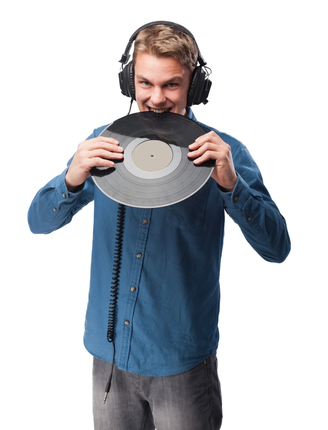 Artista con cuffie che tiene un disco in vinile